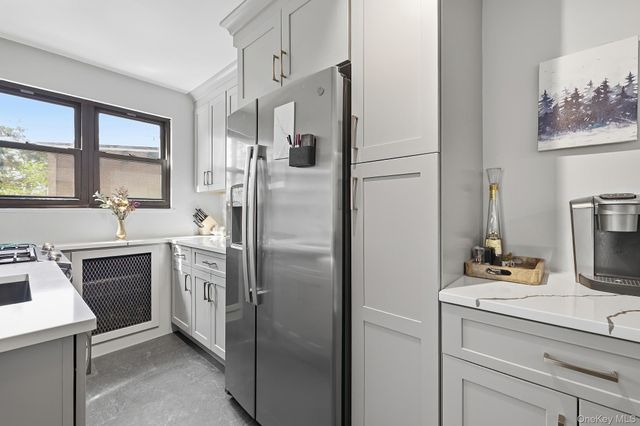 154 Martling Avenue D2 Bldg 2, Tarrytown, NY 10591