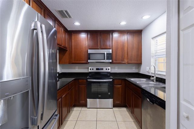 10956 BRICKSIDE COURT, Riverview, FL 33579