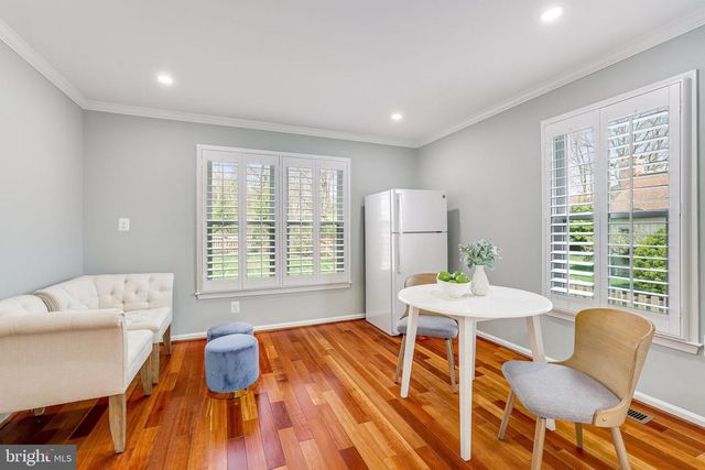 714 OLD HUNT WAY, Herndon, VA 20170