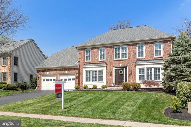 714 OLD HUNT WAY, Herndon, VA 20170