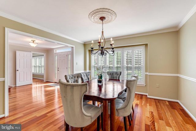 714 OLD HUNT WAY, Herndon, VA 20170