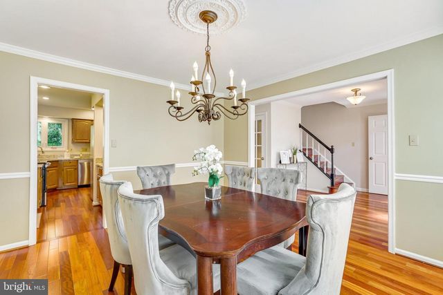 714 OLD HUNT WAY, Herndon, VA 20170