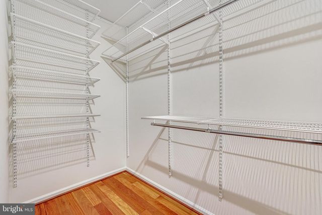 714 OLD HUNT WAY, Herndon, VA 20170