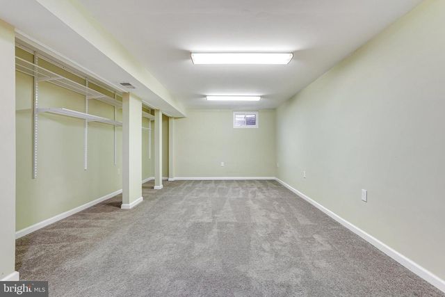 714 OLD HUNT WAY, Herndon, VA 20170