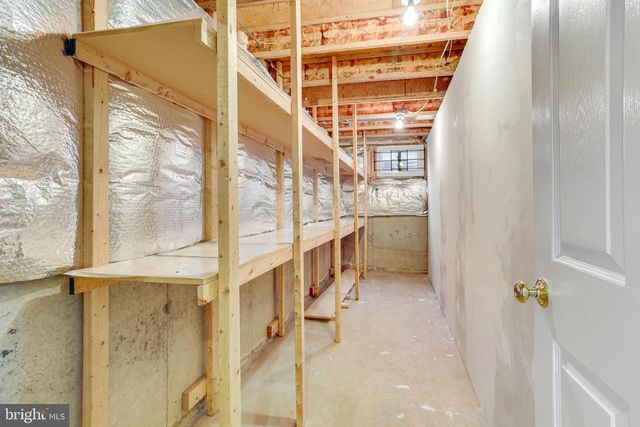 714 OLD HUNT WAY, Herndon, VA 20170