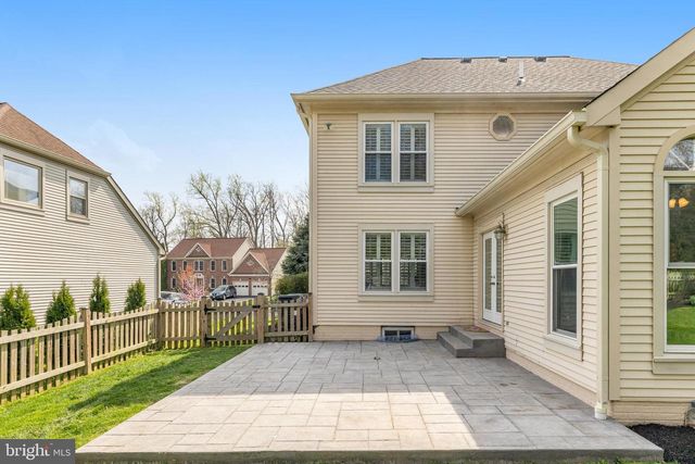 714 OLD HUNT WAY, Herndon, VA 20170