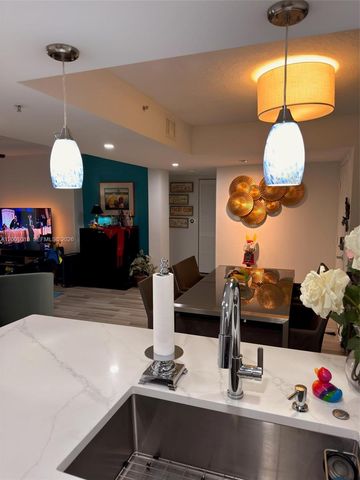 520 SE 5th Ave 2209, Fort Lauderdale, FL 33301