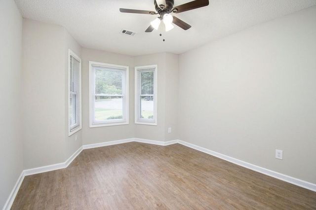 140 Crabtree Drive, Roswell, GA 30076