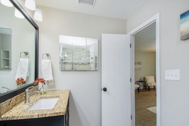 140 Crabtree Drive, Roswell, GA 30076