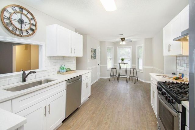 140 Crabtree Drive, Roswell, GA 30076