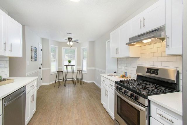 140 Crabtree Drive, Roswell, GA 30076