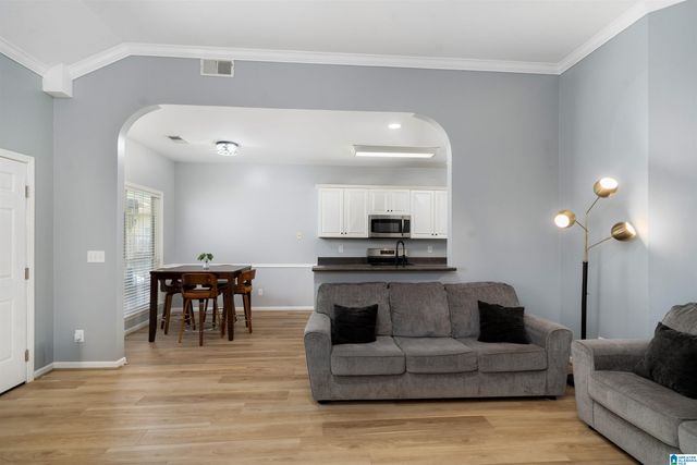 809 WATERFORD CIRCLE, Calera, AL 35040