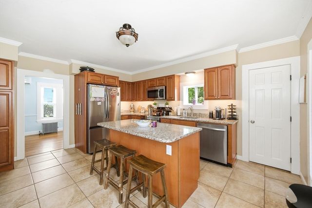123 Summer Street, Kingston, MA 02364