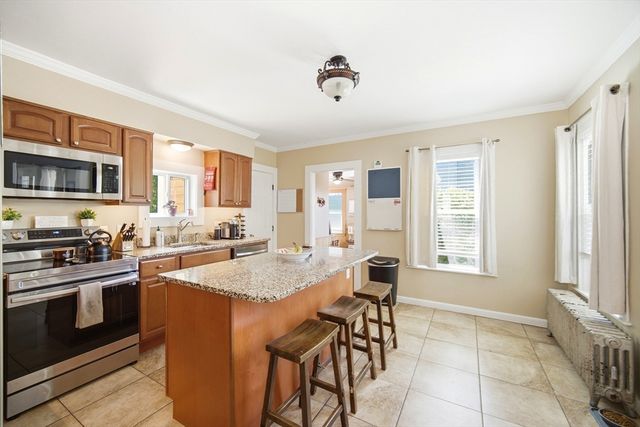 123 Summer Street, Kingston, MA 02364