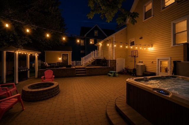 123 Summer Street, Kingston, MA 02364