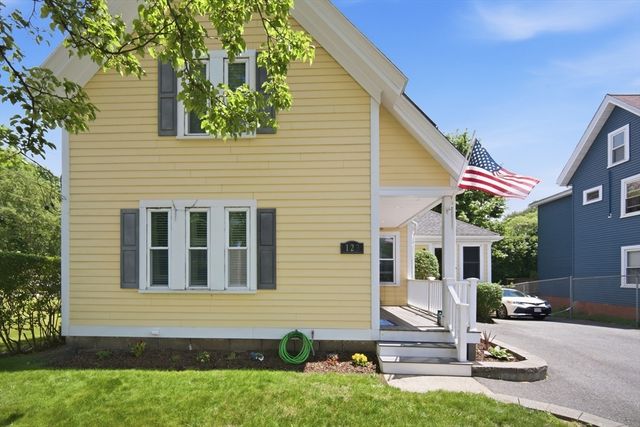 123 Summer Street, Kingston, MA 02364