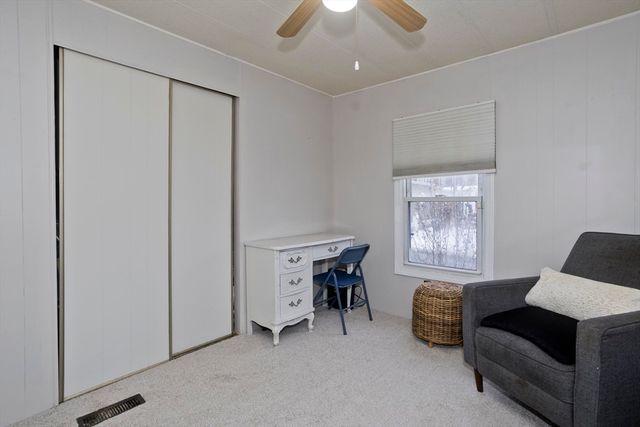 93 Grochmal Avenue 12, Springfield, MA 01151
