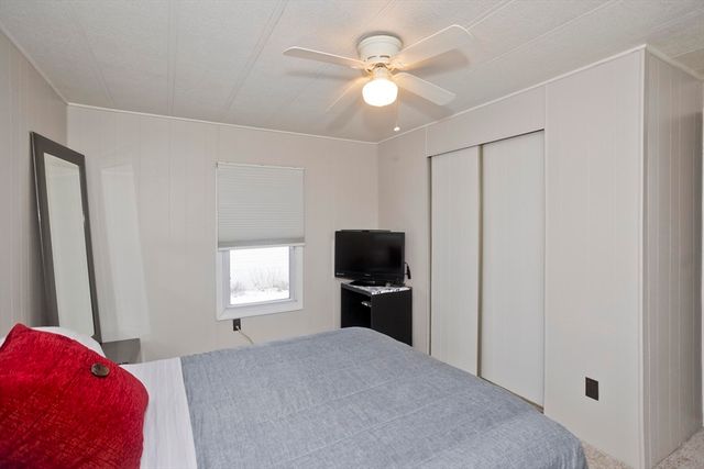 93 Grochmal Avenue 12, Springfield, MA 01151