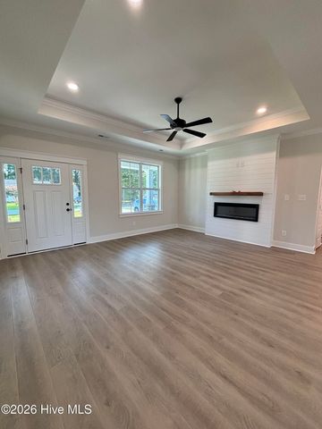 200 S Dimock Road, Washington, NC 27889