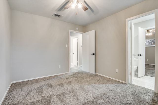 225 Highridge Drive, Desoto, TX 75115