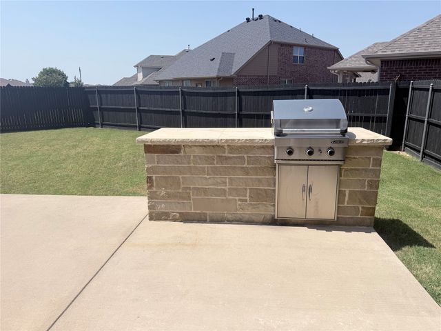 2808 Bird Creek Court, Little Elm, TX 75068
