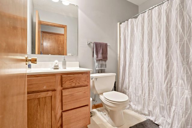 12904 Silverton Court, Evansville, IN 47725