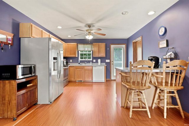 12904 Silverton Court, Evansville, IN 47725