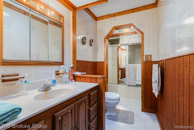 4448 Loon Lake Road, Hale, MI 48739