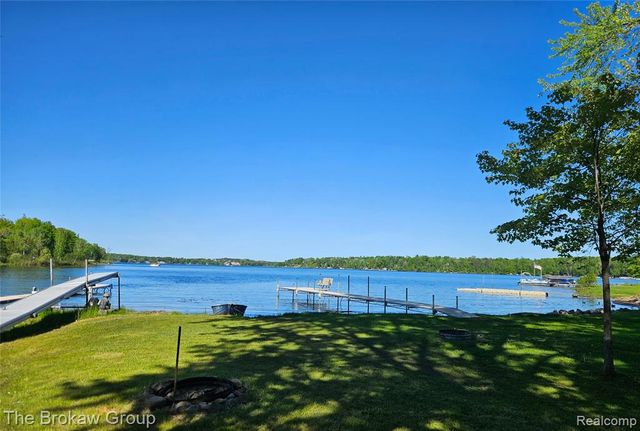 4448 Loon Lake Road, Hale, MI 48739