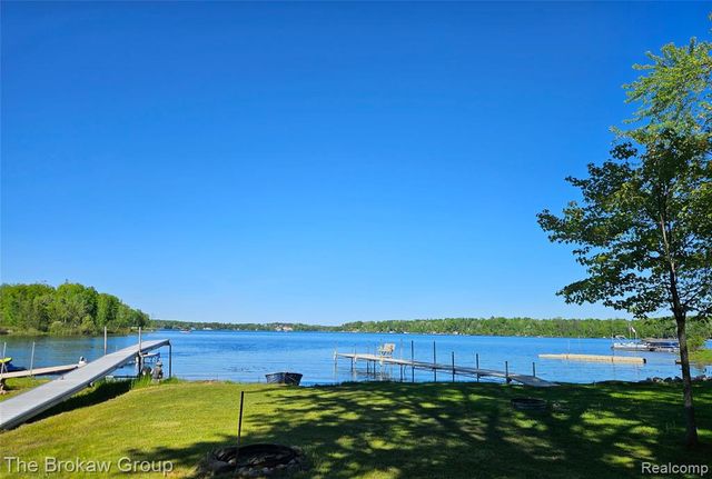 4448 Loon Lake Road, Hale, MI 48739