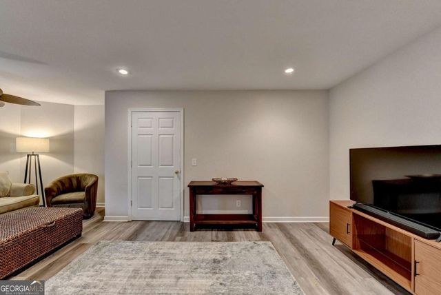 1250 SPRING OAK Way, Cumming, GA 30041