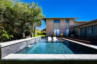 225 Chenoweth Dr, Corpus Christi, TX 78404