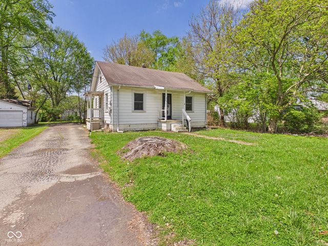 915 Woodlawn Drive, Anderson, IN 46012