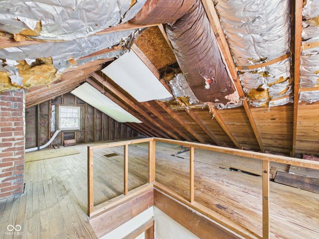915 Woodlawn Drive, Anderson, IN 46012