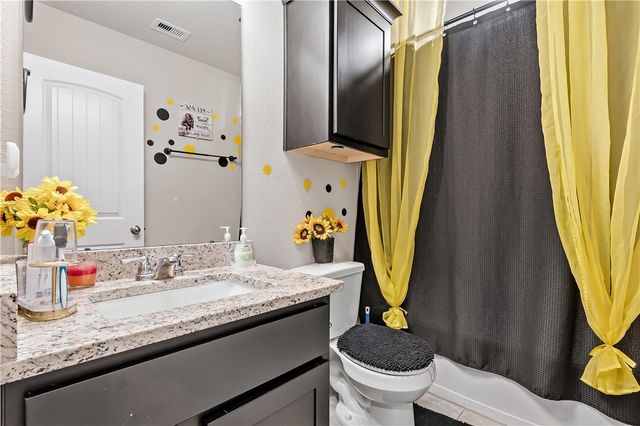 2009 Chief Street, Bryan, TX 77807