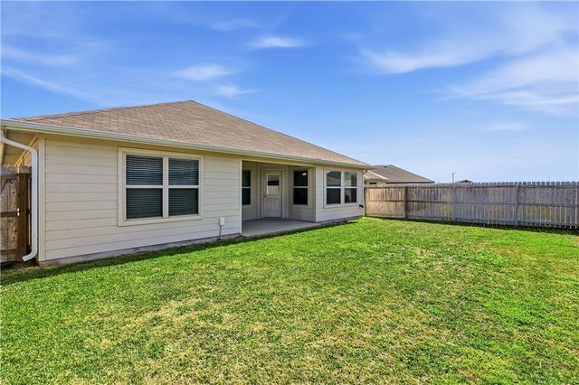 2009 Chief Street, Bryan, TX 77807