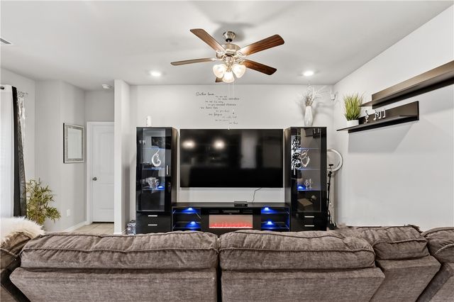 2009 Chief Street, Bryan, TX 77807