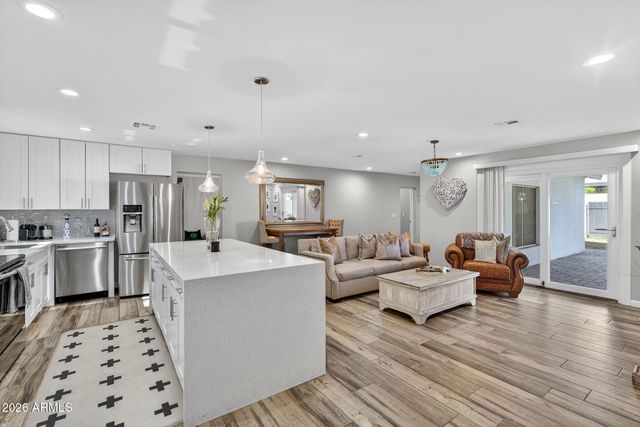 1314 E PALO VERDE Drive, Phoenix, AZ 85014