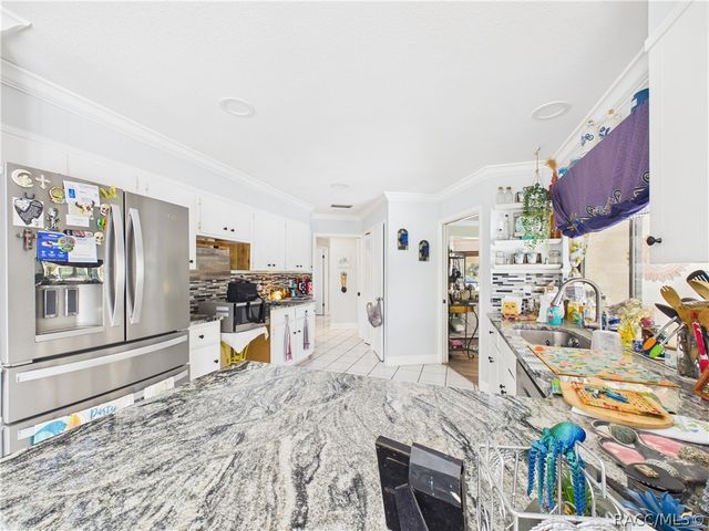 7628 W Golf Club Street, Crystal River, FL 34429