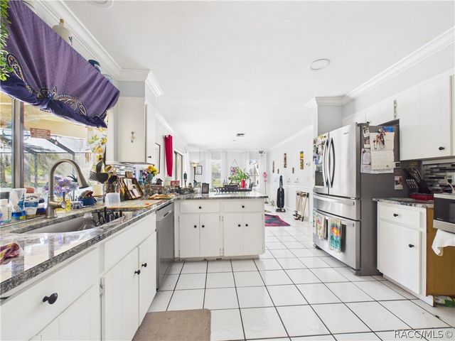 7628 W Golf Club Street, Crystal River, FL 34429