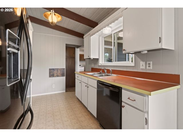 140 CHERRY BLOSSOM Ln, Woodland, WA 98674