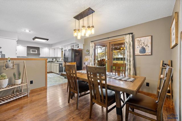 4913 RAVEN CIR, Rapid City, SD 57702