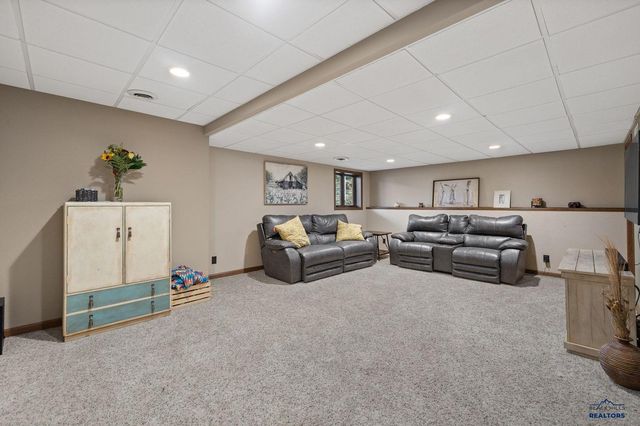 4913 RAVEN CIR, Rapid City, SD 57702