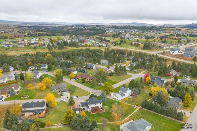 4913 RAVEN CIR, Rapid City, SD 57702