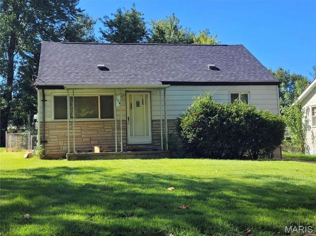 104 Barto Drive, Hazelwood, MO 63135