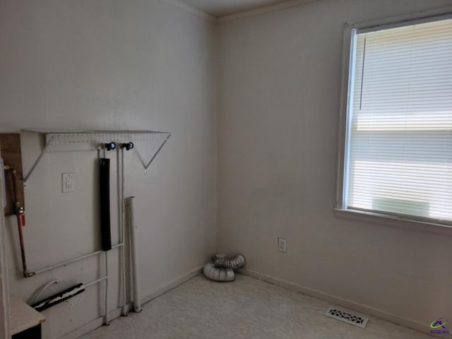 124 Meadowdale Drive, Warner Robins, GA 31088