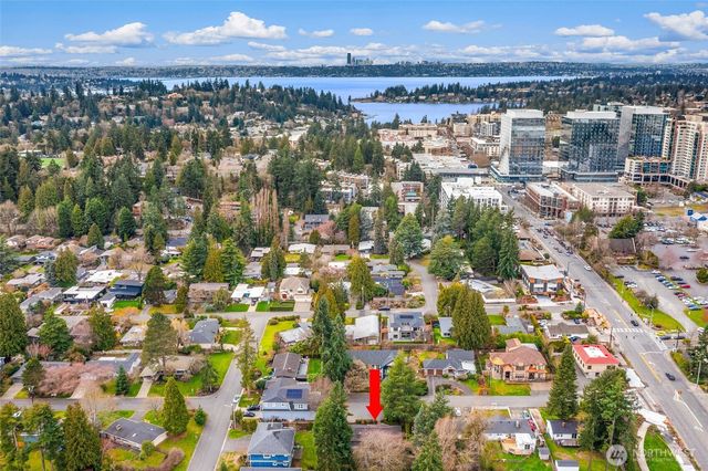 130 110th Place SE, Bellevue, WA 98004