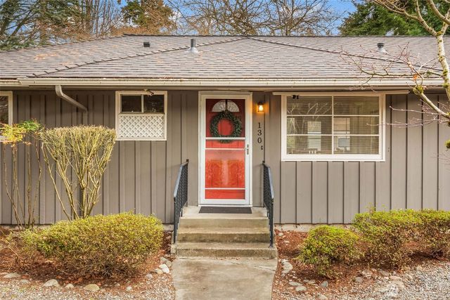 130 110th Place SE, Bellevue, WA 98004