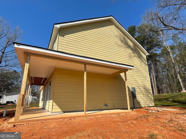 407 Barnetts Bridge Road, Jackson, GA 30233