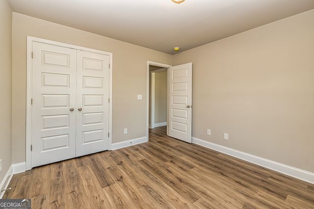 407 Barnetts Bridge Road, Jackson, GA 30233